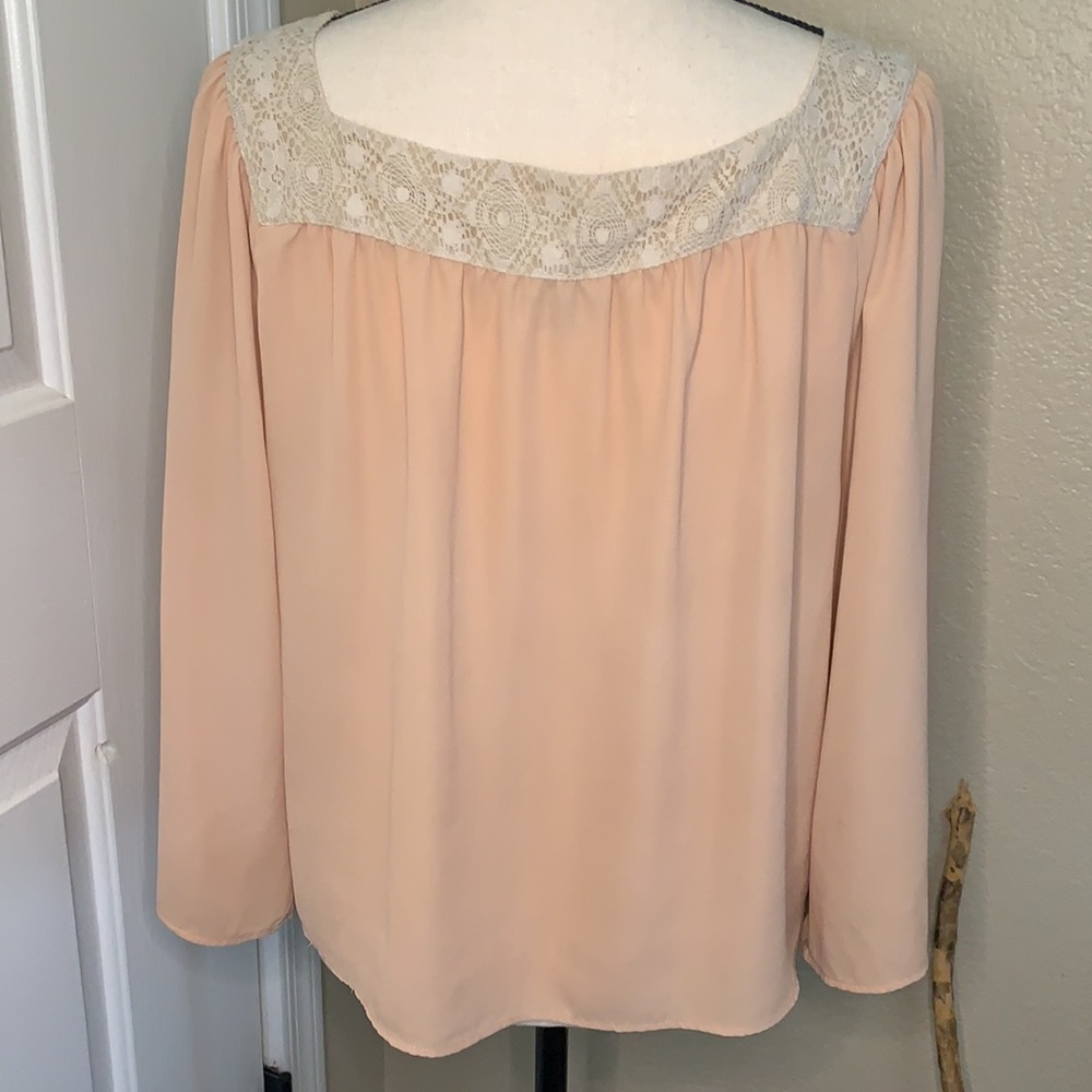 Flying Tomato | Boho Flowy Embroidered Top | Large - Picture 5 of 6